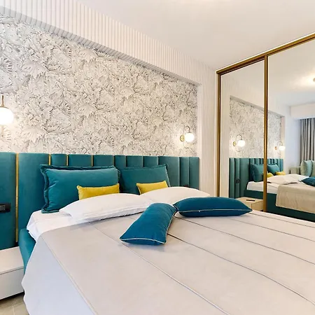 Tropical - Alezzi Infinity Apartment *